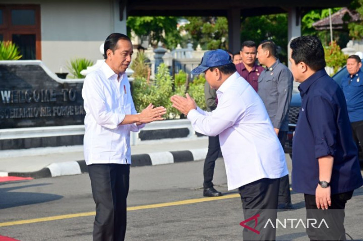 Kunjungan ke Jawa Timur, Presiden Tinjau Alutsista PT Pindad
