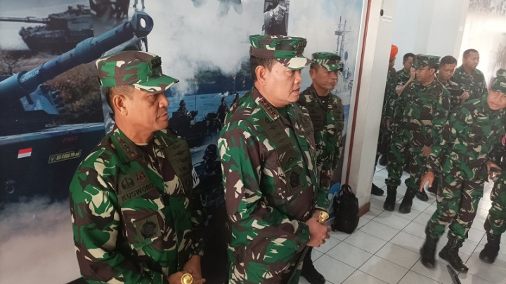 TNI Bantu BNPB dalam Operasi Hujan Buatan Antisipasi Kekeringan