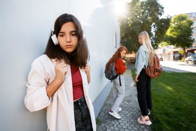 Dokter bagi 3 Tips Bela Diri Anak Secara Mental dan Emosional