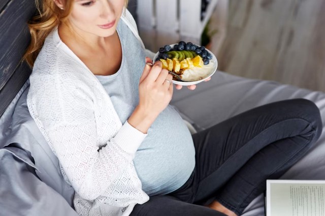 Bumil Boleh Coba, 5 Makanan yang Konon Mampu Mempercepat Kontraksi