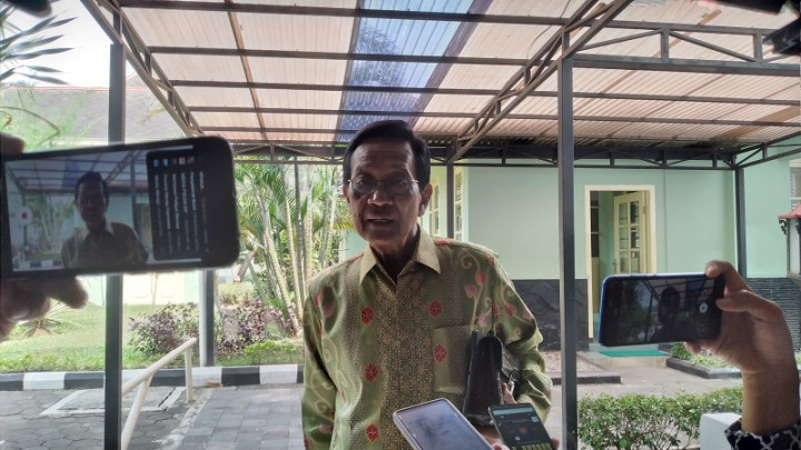 Sri Sultan Sindir Daerah <i>Grubyakan</i> usai TPST Piyungan Ditutup