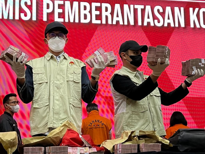 Orang Kepercayaan Kabasarnas Ditangkap KPK Saat Bertransaksi di Bank Mabes TNI Cilangkap