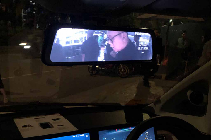 Bikin Canggih Mobil-Mobil Jadul? Begini Trik Mobile Tech