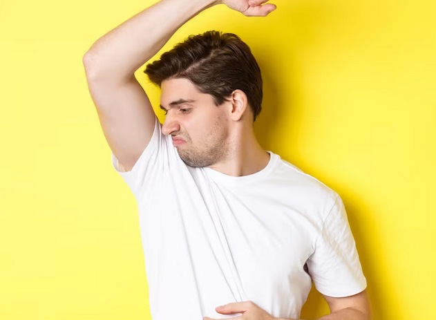 Kamu Harus Tahu, Ini 5 Penyebab Bau Badan saat Beraktivitas