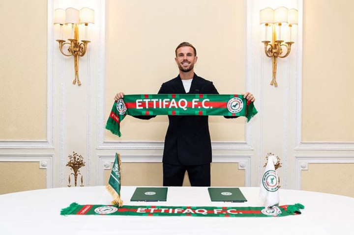Jordan Henderson Selesaikan Kepindahan ke Al-Ettifaq