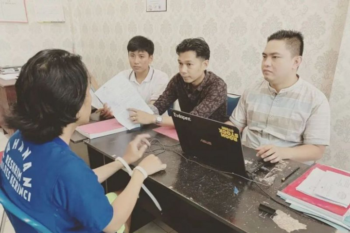 Terbakar Cemburu, Pria di Jambi Sebar Video Porno bersama Mantan