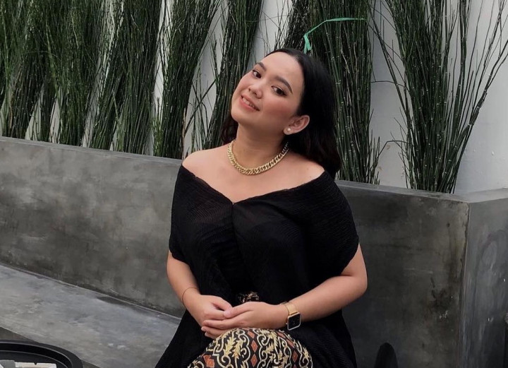 Influencer Risty Rianda Kaget Usai Rasakan Menu Es Krim Ini