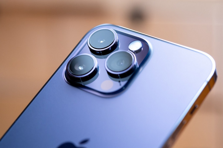 Kamera Superior 48MP Hanya Ada di iPhone 15 Pro