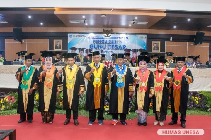 Guru Besar Baru Unesa Ciptakan Inovasi Biopestisida hingga Robot Nasi Goreng