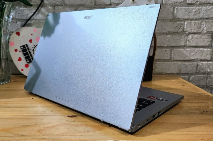 Acer Aspire 3 A314, Kurang Puas Soal Layar