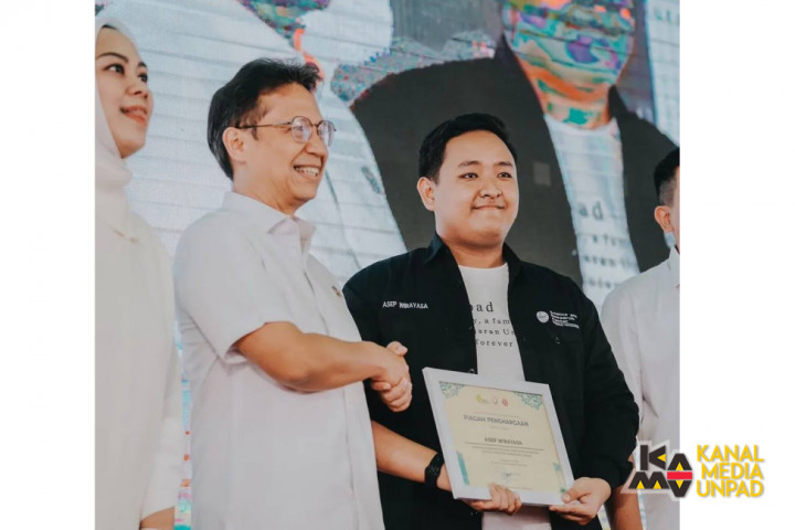 Mahasiswa FK Unpad Raih Penghargaan dari Menkes, Berikut Sederet Prestasinya