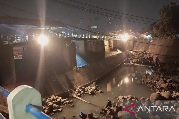 Bendung Katulampa Bogor Kekeringan