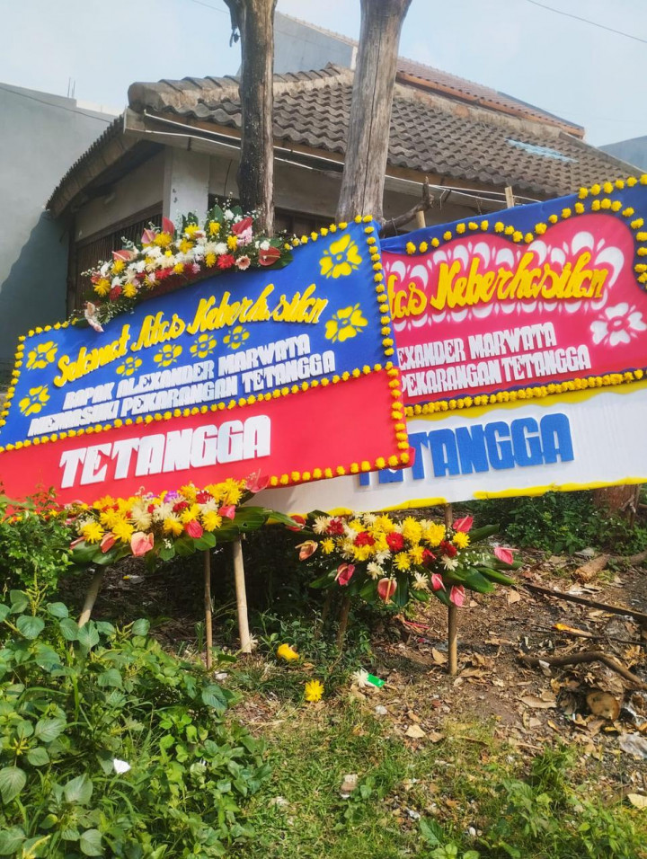 Usai OTT di Basarnas, Pejabat KPK Diteror Lewat Karangan Bunga