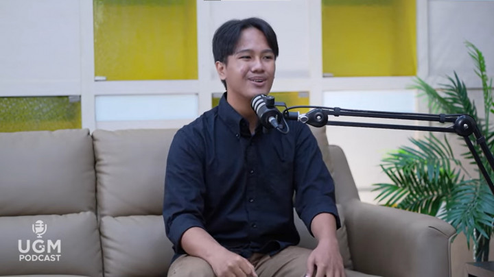 Riza Bakal Mengubur Mimpinya Kuliah di UGM Bila Tak Ada UKT Nol Rupiah