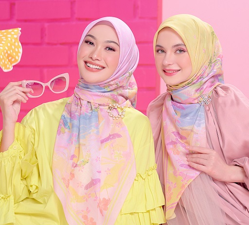 Bernuansa Pantai dan Ceria, Ini Tampilan Koleksi Scarf Barbie x Nada Puspita