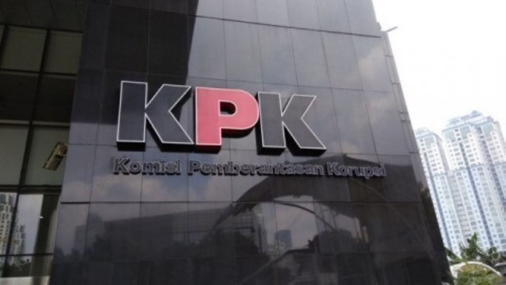 Cincin Emas Berlapis Berlian sampai Ponsel Bekas Koruptor Dilelang KPK, Ini Daftarnya