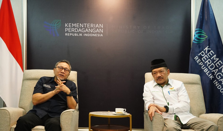 Mendag Zulkifli Hasan Dukung Optimalisasi Zakat untuk Pemberdayaan Ekonomi Masyarakat