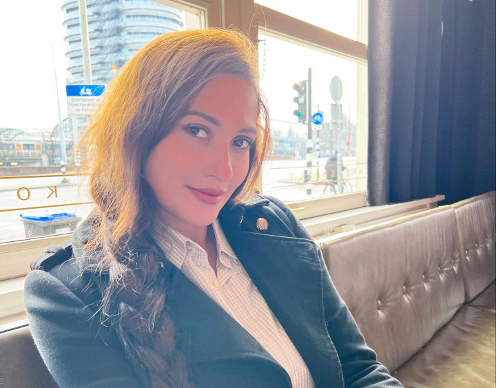 Hasil Tes Urine Karenina Positif Narkoba