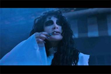 5 Fakta Film Suzzana Malam Jumat Kliwon yang Tayang Hari Ini, Bikin Merinding!