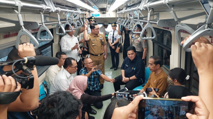 Presiden Jajal LRT: Jangan Harap Langsung Sempurna