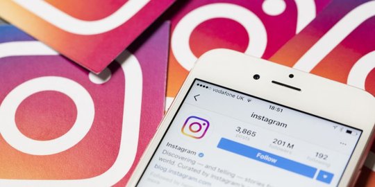 Fitur Centang Biru Laris Manis, Instagram Raup Keuntungan Rp10 Triliun dalam Sehari