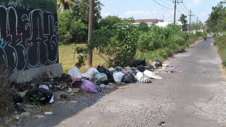 Penutupan TPA Piyungan Dorong Warga Bakar Sampah