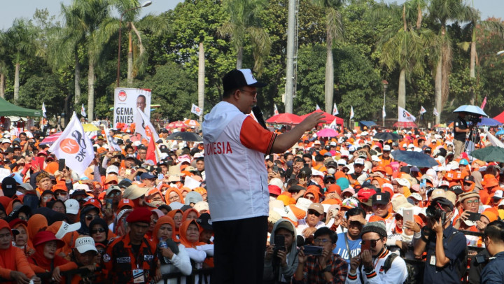 Jalan Sehat di Bandung, Anies Baswedan Singgung 4 Poin Perubahan