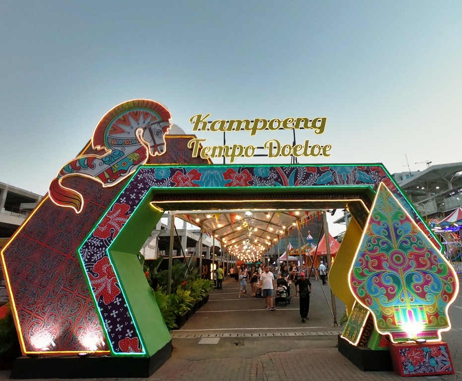 Berada di La Piazza Summarecon Mall Kelapa Gading, JF3 Food Festival dibuka sejak 3 Agustus hingga 3 September 2023.