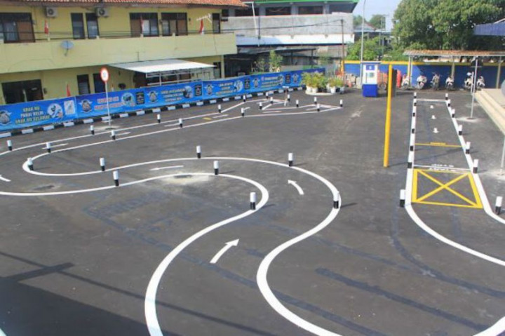 Polres Bantul Mulai Terapkan Lintas Zig-zag S di Praktik Uji SIM C