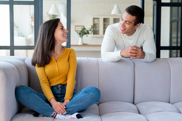 Platonic Relationship Beda dengan Hubungan Romantis? Begini Artinya