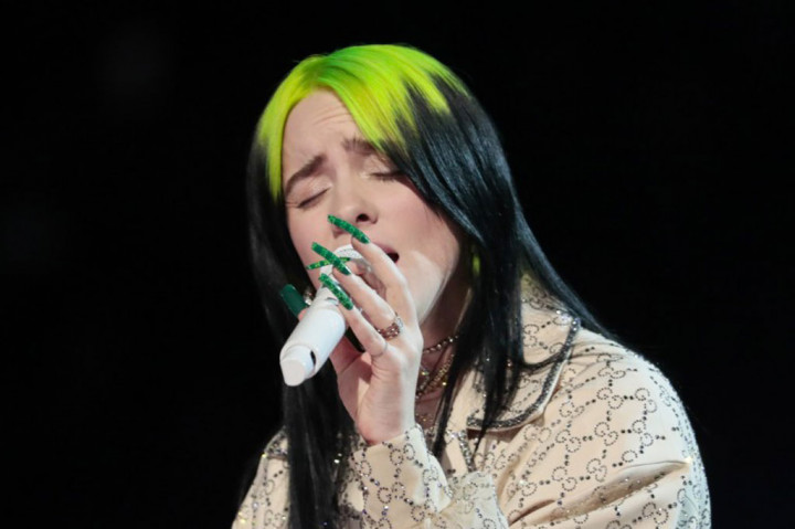 Blak-blakan! Billie Eilish Mengaku Otaknya Rusak Kecanduan Film Porno