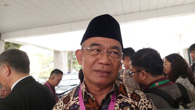 Tak Khawatir Kemunculan Varian Baru Covid-19, Menko PMK: Masyarakat Lebih Sadar Prokes