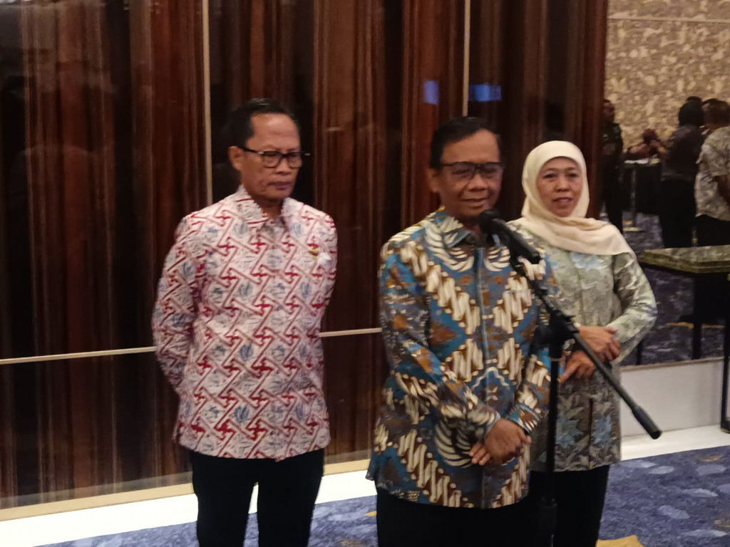 Menteri Koordinator Politik Hukum dan Keamanan (Menkopolhukam), Mahfud MD, dalam acara Forum Diskusi Sentra Gakkumdu di Surabaya. (Medcom.id/Amal)