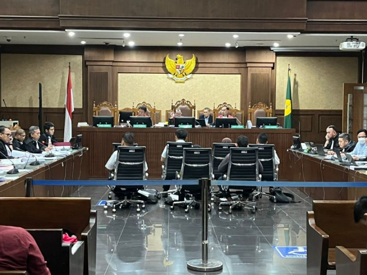 Lelang Pembangunan BTS 4G Dinilai Formalitas, Hakim: Proyek Bagi-bagi Jatah