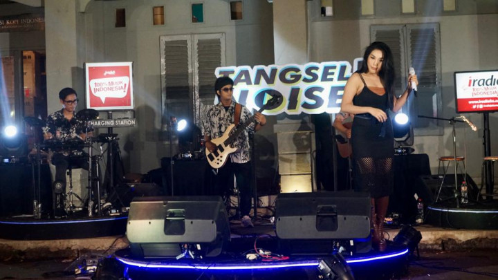 Panggung Tangsel Noise Digoyang Bandits Music Project