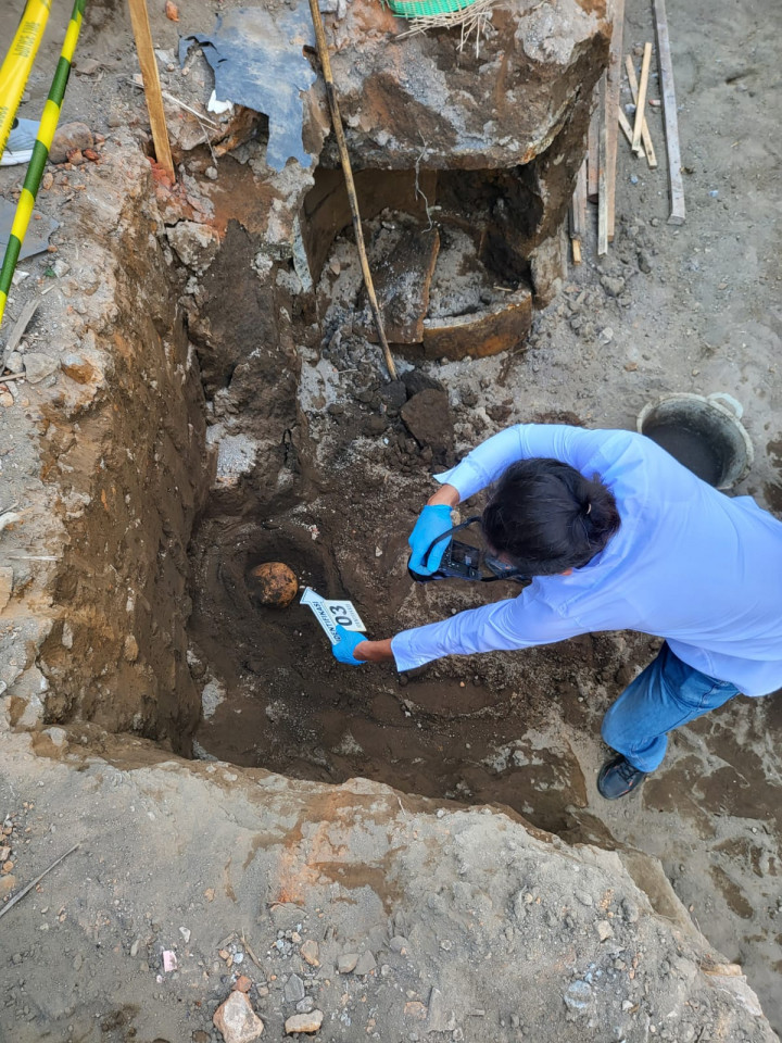 Kerangka Manusia di Proyek Revitalisasi Benteng Keraton Bercampur dengan Kerangka Kuda