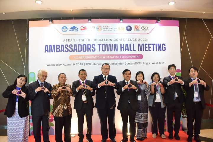 Para Duta Besar ASEAN Berkumpul di IPB University, Bahas Apa?