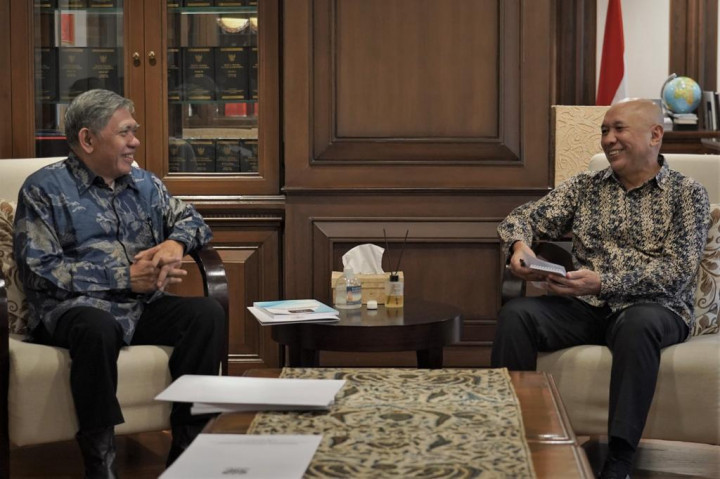 MenKopUKM: IKOPIN University Harus Berperan dalam Studi dan Inovasi Model Bisnis Koperasi