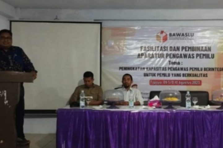 Hadapi Sengketa, Bawaslu Sulbar Tingkatkan Kemampuan Panwascam