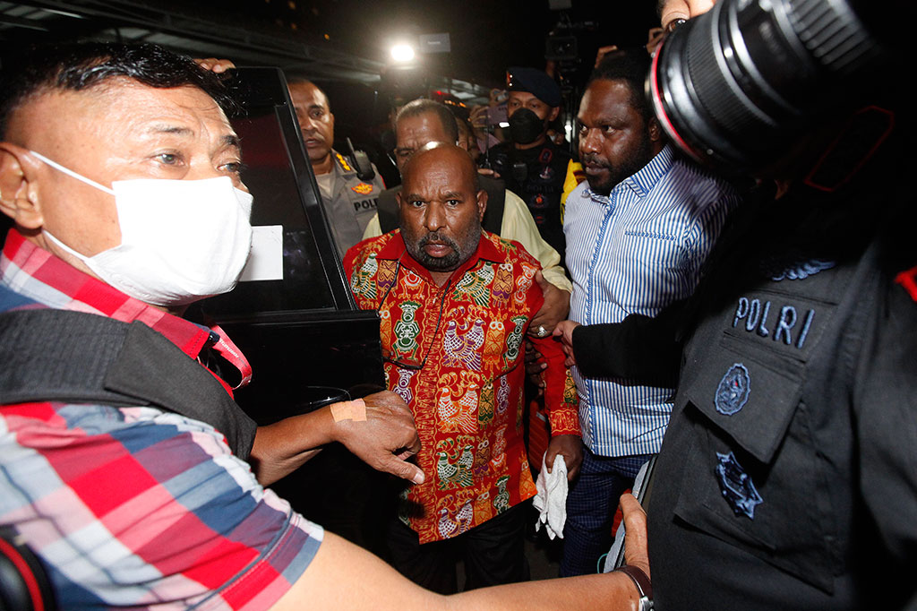 Gubernur nonaktif Papua Lukas Enembe. Foto: AFP