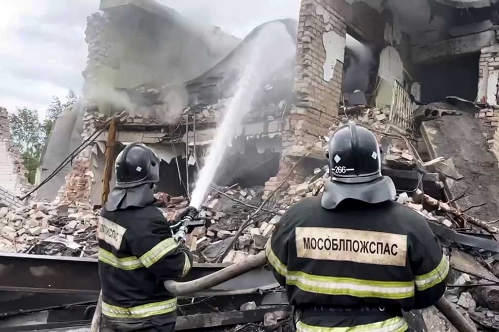 Ledakan Guncang Sebuah Gudang di Rusia, 12 Orang Hilang