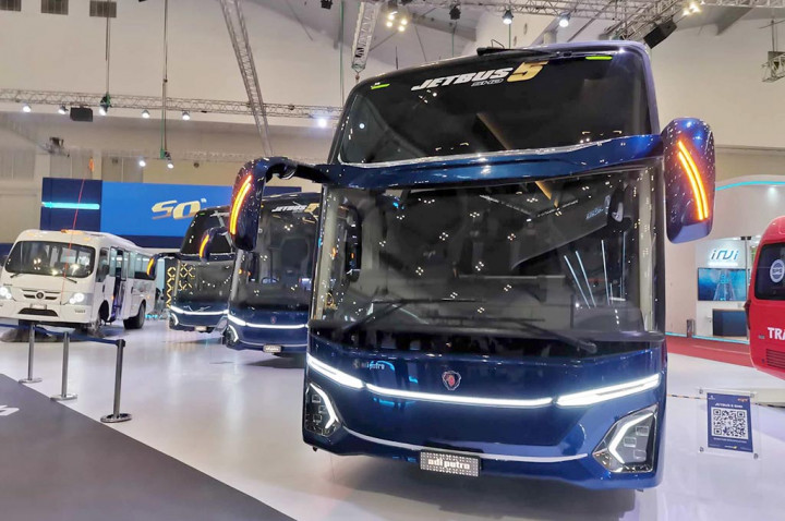 Jetbus 5 Jadi Perayaan 50 Tahun Adiputro