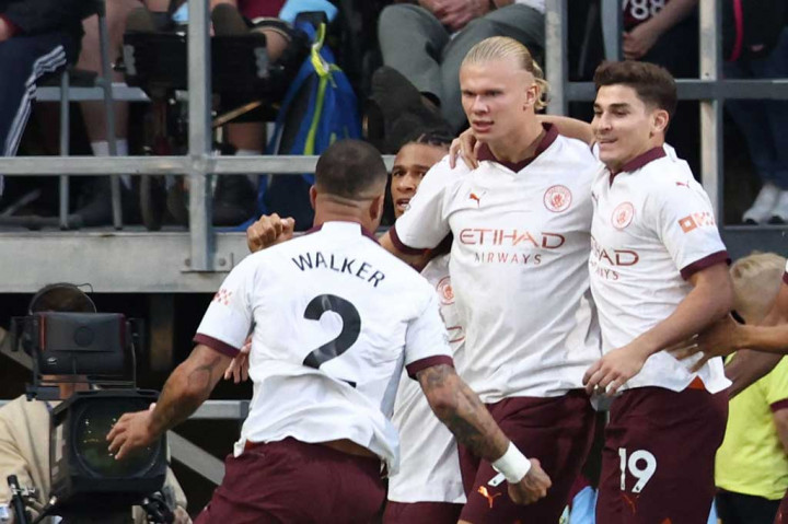 Buka Musim 2023/24, Man City Gilas Burnley 3-0