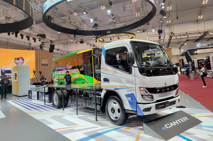 Siap-Siap, Mitsubishi Fuso eCanter Dijual Tahun Depan