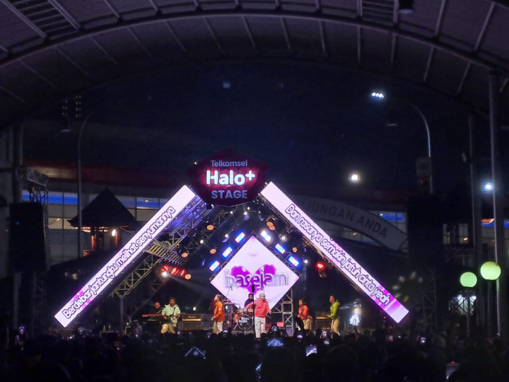 Melepas Rindu dengan Base Jam di 90's Festival 2023