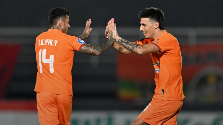 10 Pemain Borneo FC Tundukkan Persikabo 1973