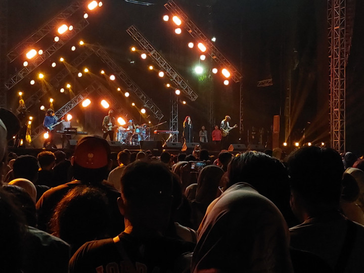 Malam Spesial Cokelat di Panggung The 90s Festival 2023