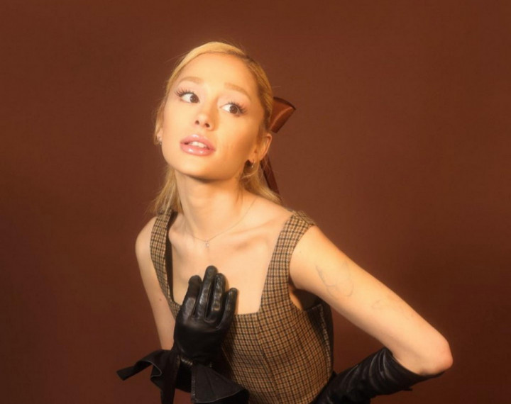 Ariana Grande Antusias Rilis Parfum Baru, Gaet Peracik Asal Prancis