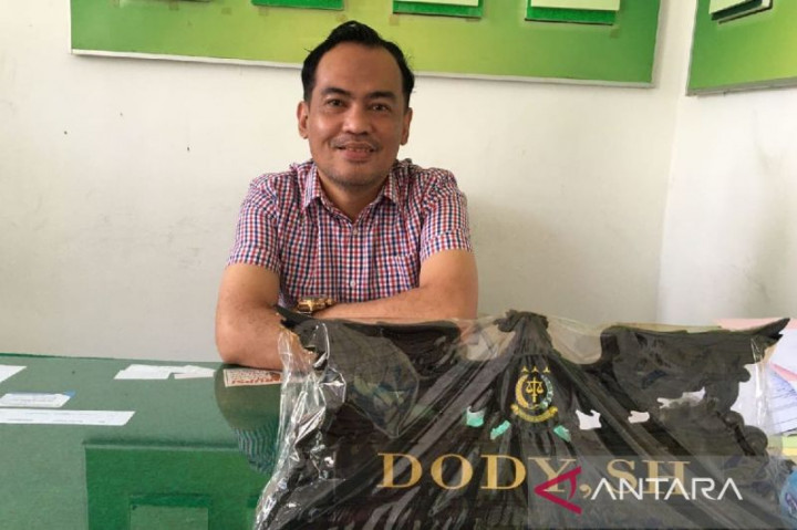 Mantan Bupati Buton Selatan Ditetapkan Tersangka Korupsi