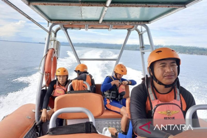 4 WNA dan 2 WNI yang Hilang Kontak di Perairan Kepulauan Banyak